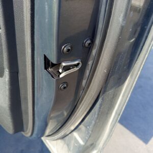 CERRADURA PUERTA DELANTERA DERECHA OPEL MOKKA