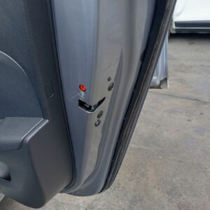 CERRADURA PUERTA TRASERA DERECHA OPEL CORSA F