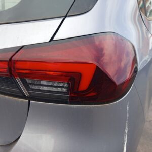 PILOTO TRASERO DERECHO OPEL CORSA F