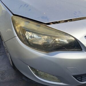 FARO DERECHO OPEL ASTRA J BERLINA 5P