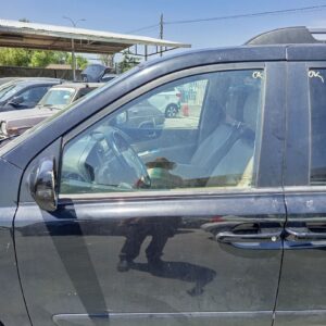 PUERTA DELANTERA IZQUIERDA KIA CARNIVAL
