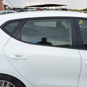 PUERTA TRASERA DERECHA KIA CEED (JD)