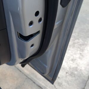 CERRADURA PUERTA DELANTERA DERECHA FORD FOCUS BERLINA (CB8)