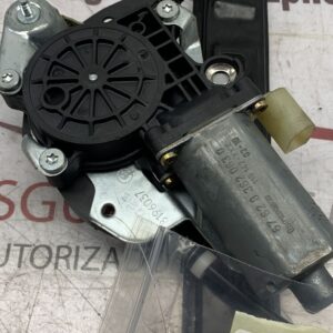 ELEVALUNAS DELANTERO IZQUIERDO BMW SERIE 3 BERLINA (E46)