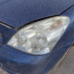 FARO IZQUIERDO TOYOTA COROLLA VERSO (R1)