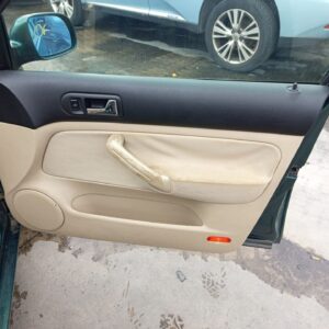 ELEVALUNAS DELANTERO DERECHO VOLKSWAGEN GOLF IV BERLINA (1J1)(10.1997)
