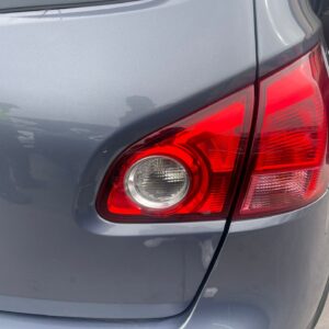 PILOTO TRASERO DERECHO INTERIOR NISSAN QASHQAI (J10)