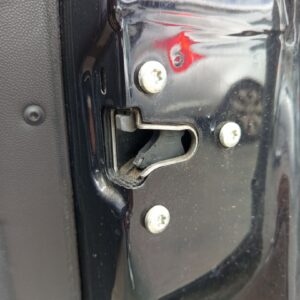 CERRADURA PUERTA DELANTERA DERECHA OPEL ZAFIRA B