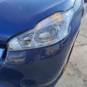 FARO IZQUIERDO PEUGEOT 208