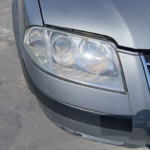 FARO DERECHO VOLKSWAGEN PASSAT BERLINA (3B3)