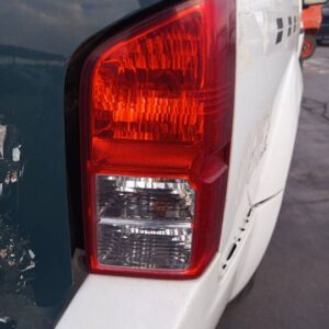 PILOTO TRASERO DERECHO NISSAN PATHFINDER (R51)