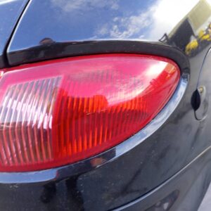 PILOTO TRASERO DERECHO ALFA ROMEO 147 (190)