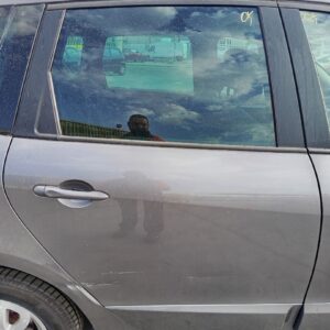 PUERTA TRASERA DERECHA RENAULT SCENIC III (JZ)