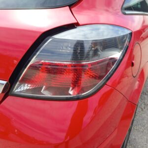 PILOTO TRASERO DERECHO OPEL ASTRA H GTC