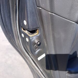 CERRADURA PUERTA TRASERA IZQUIERDA TOYOTA AVENSIS WAGON (T25)