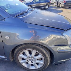 ALETA DELANTERA DERECHA TOYOTA AVENSIS WAGON (T25)