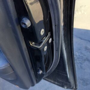 CERRADURA PUERTA DELANTERA DERECHA TOYOTA AVENSIS BERLINA (T25)