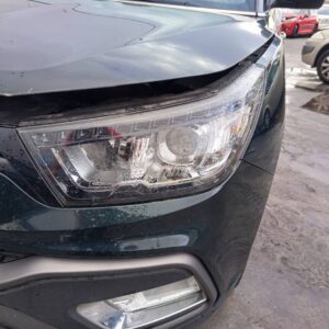 FARO IZQUIERDO SSANGYONG XLV