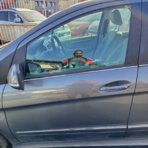 PUERTA DELANTERA IZQUIERDA MERCEDES-BENZ CLASE B (BM 245)