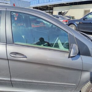 PUERTA DELANTERA DERECHA MERCEDES-BENZ CLASE B (BM 245)