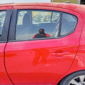 PUERTA TRASERA IZQUIERDA OPEL CORSA E