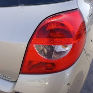 PILOTO TRASERO DERECHO RENAULT CLIO III