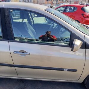 PUERTA DELANTERA DERECHA RENAULT CLIO III