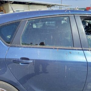 PUERTA TRASERA DERECHA OPEL ASTRA J BERLINA 5P