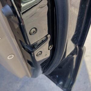 CERRADURA PUERTA DELANTERA DERECHA KIA SPORTAGE (KM)