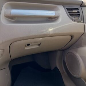 GUANTERA KIA SPORTAGE (KM)