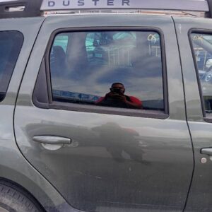 PUERTA TRASERA DERECHA DACIA DUSTER I