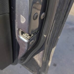 CERRADURA PUERTA DELANTERA DERECHA VOLKSWAGEN PASSAT BERLINA (3C2)