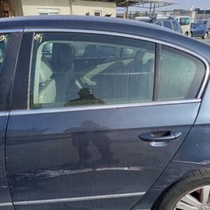 PUERTA TRASERA IZQUIERDA VOLKSWAGEN PASSAT BERLINA (3C2)