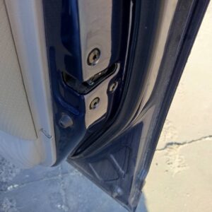 CERRADURA PUERTA DELANTERA DERECHA KIA CARENS (UN)