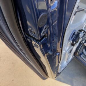 CERRADURA PUERTA TRASERA IZQUIERDA KIA CARENS (UN)