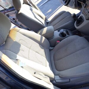 ASIENTO DELANTERO DERECHO KIA CARENS (UN)