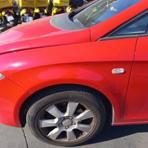 ALETA DELANTERA IZQUIERDA SEAT LEON (1P1)