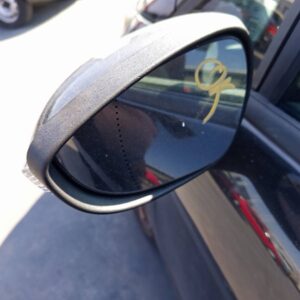 RETROVISOR IZQUIERDO FORD FIESTA (CNN)