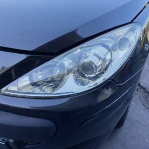 FARO IZQUIERDO PEUGEOT 307 BERLINA (S2)