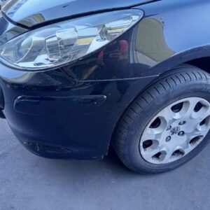 PARAGOLPES DELANTERO PEUGEOT 307 BERLINA (S2)