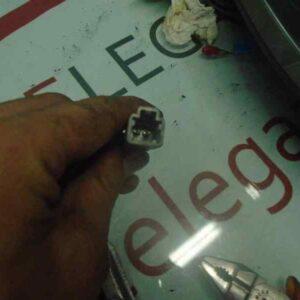 ELEVALUNAS DELANTERO DERECHO HONDA ACCORD (CB/CC)
