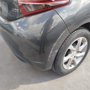 PARAGOLPES TRASERO PEUGEOT 208