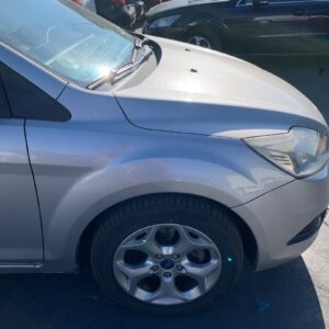 ALETA DELANTERA DERECHA FORD FOCUS BERLINA (CB4)
