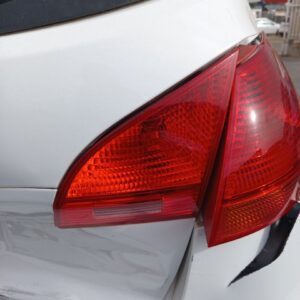 PILOTO TRASERO DERECHO INTERIOR KIA VENGA (YN)
