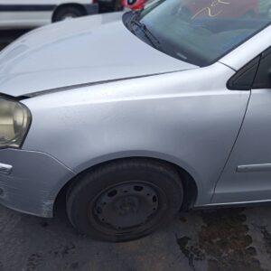 ALETA DELANTERA IZQUIERDA VOLKSWAGEN POLO IV (9N3)