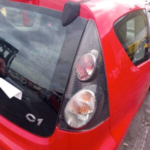 PILOTO TRASERO DERECHO CITROEN C1