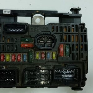 CAJA RELES / FUSIBLES PEUGEOT 407