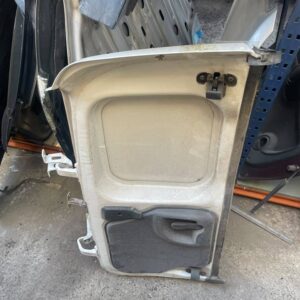 PUERTA TRASERA DERECHA DACIA LOGAN 1 EXPRESS