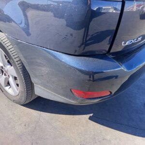 PARAGOLPES TRASERO LEXUS RX 300 (MCU35)