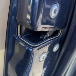 CERRADURA PUERTA DELANTERA DERECHA LEXUS RX 300 (MCU35)